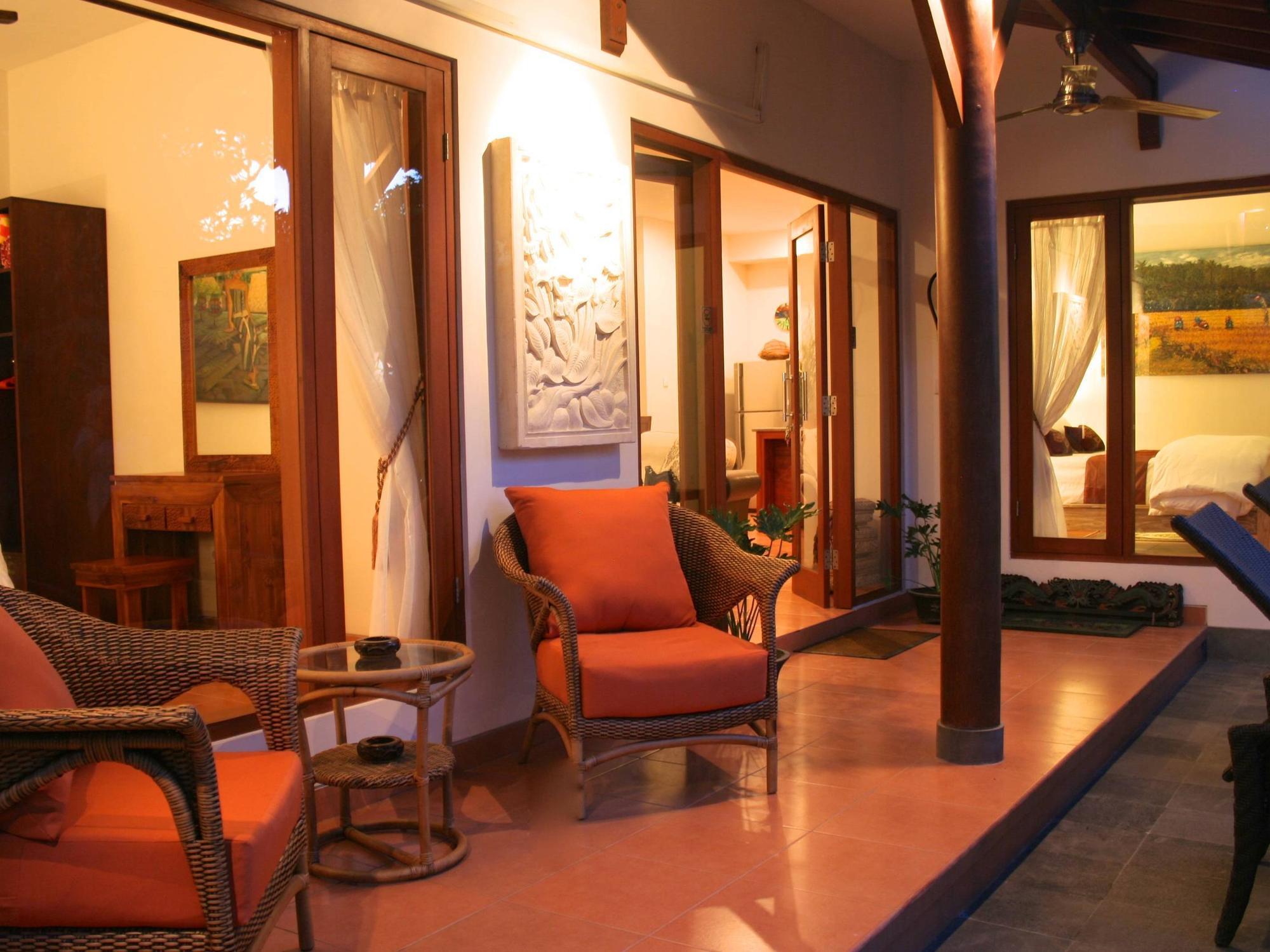 Villa Chinta 1 Санур Экстерьер фото